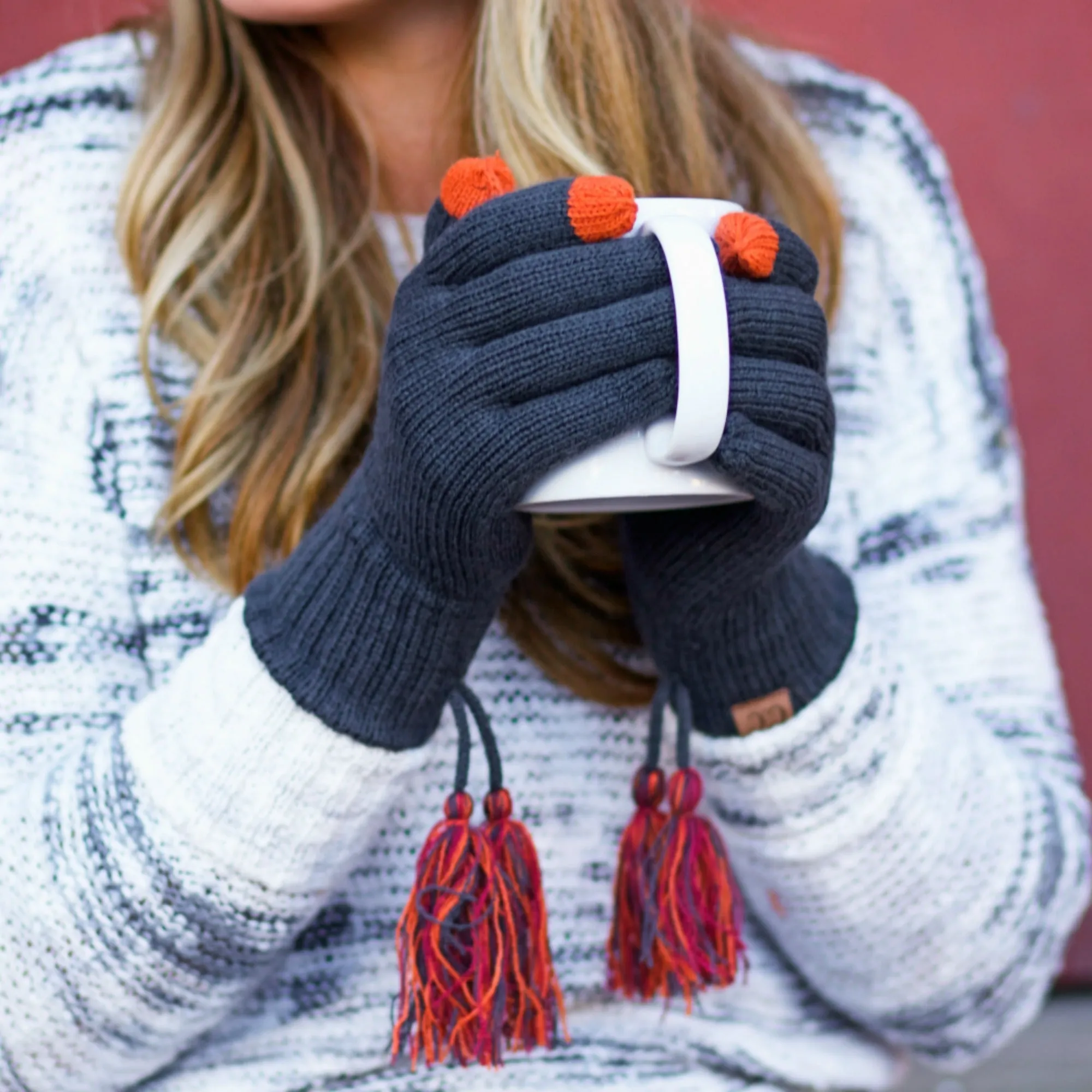 CC Touchscreen Glove w/ Cuff & Pom