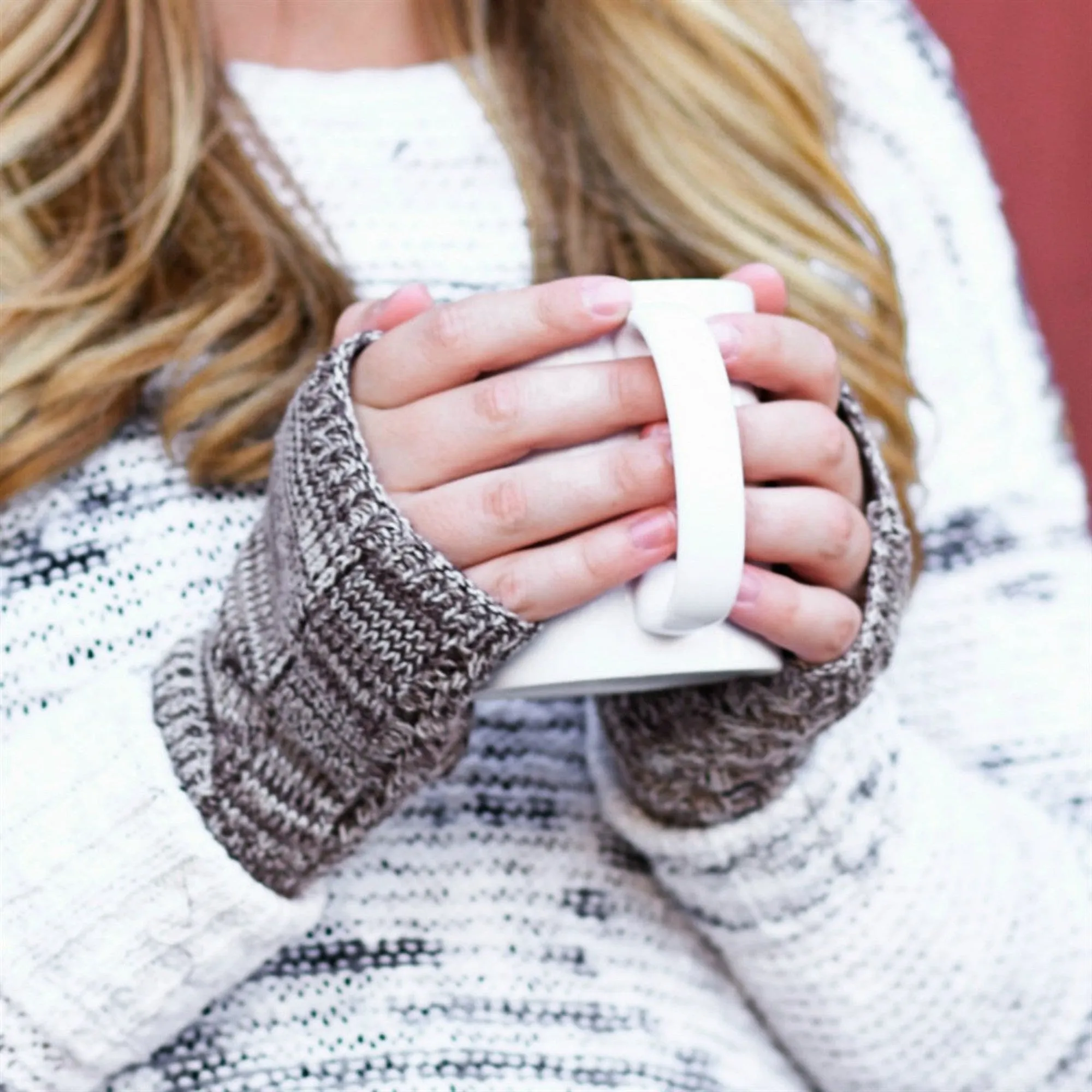 CC Touchscreen Glove w/ Cuff & Pom