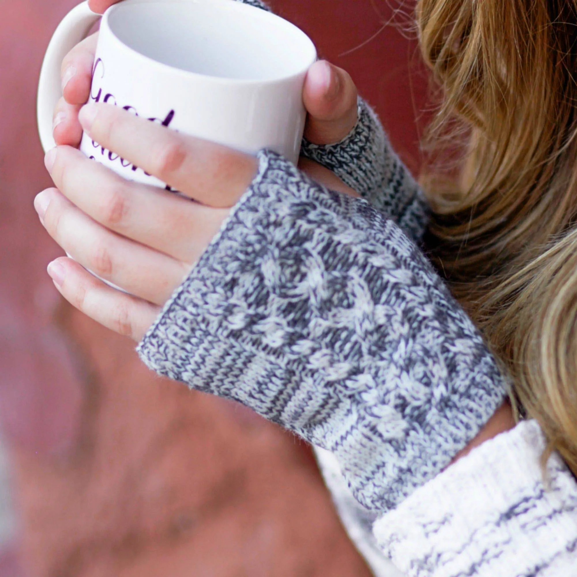 CC Touchscreen Glove w/ Cuff & Pom