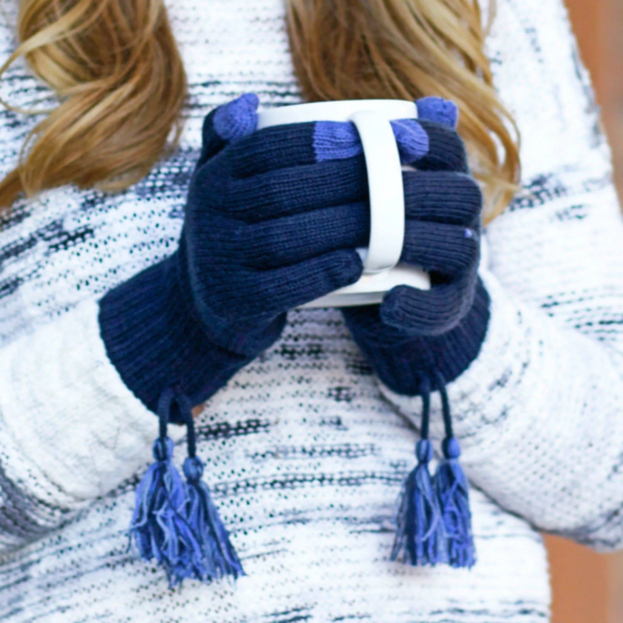 CC Touchscreen Glove w/ Cuff & Pom