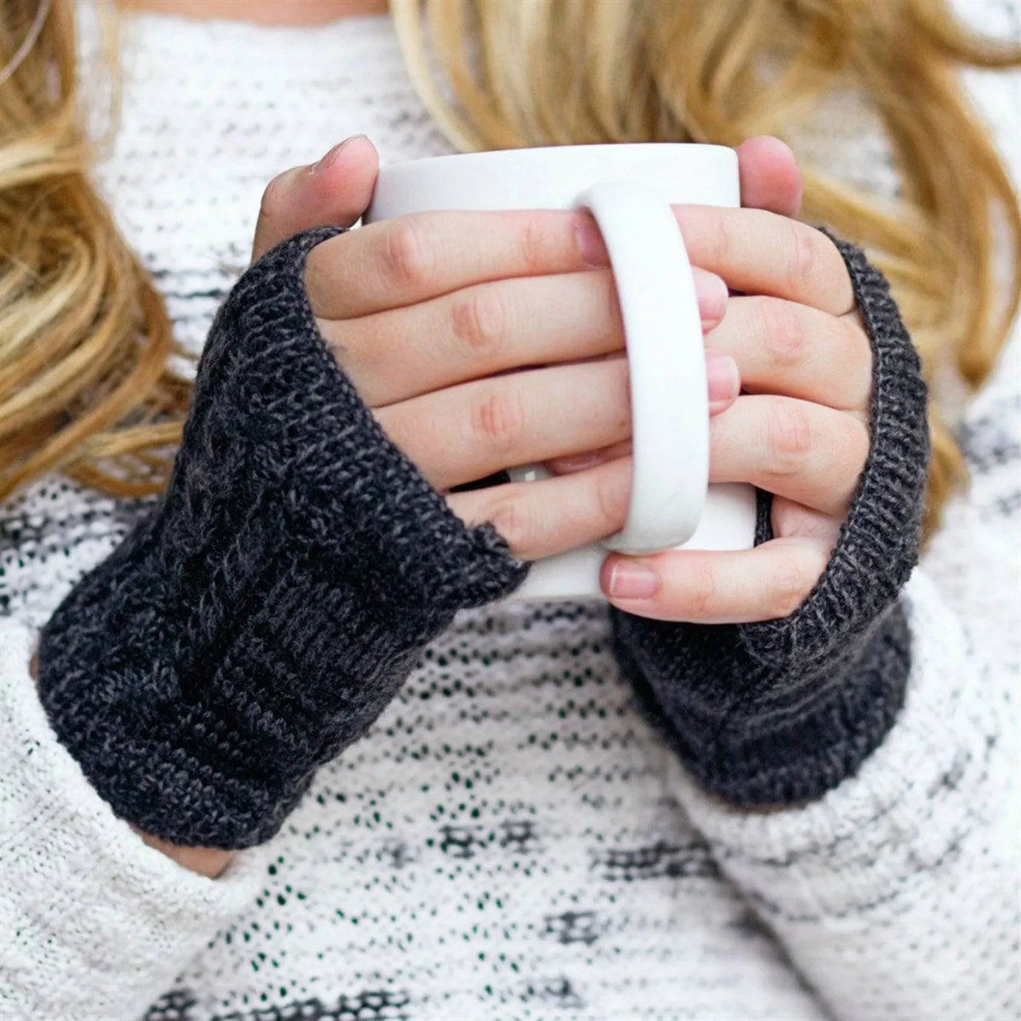 CC Touchscreen Glove w/ Cuff & Pom